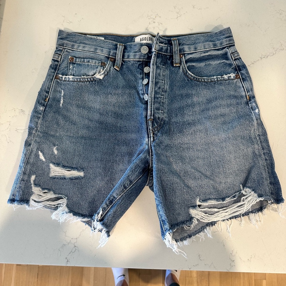 AGOLDE Parker vintage cut off short in blue - size 25